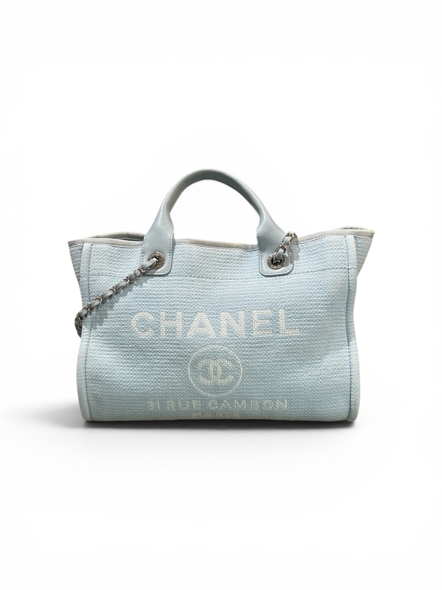 CHANEL Bolsos Light blue
