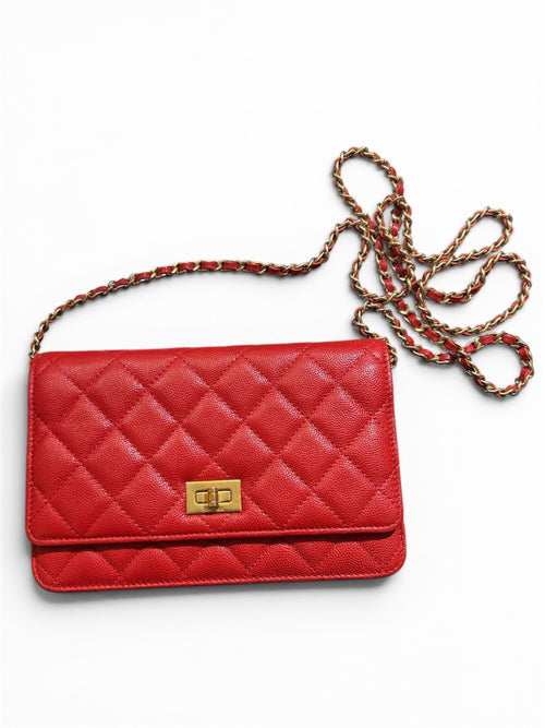 CHANEL Bolsos Red