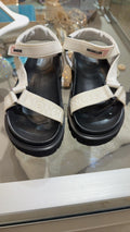 Moncler Zapatos Not visible Beige/White