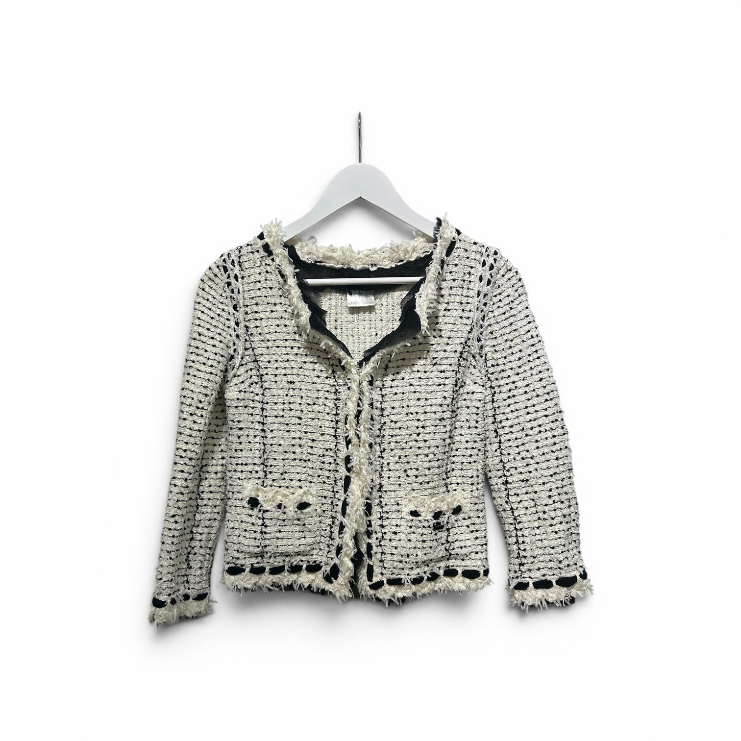 CHANEL Ropa 38 Beige with black accents